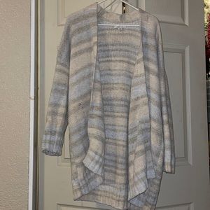 American Eagle Medium cardigan! Worn once